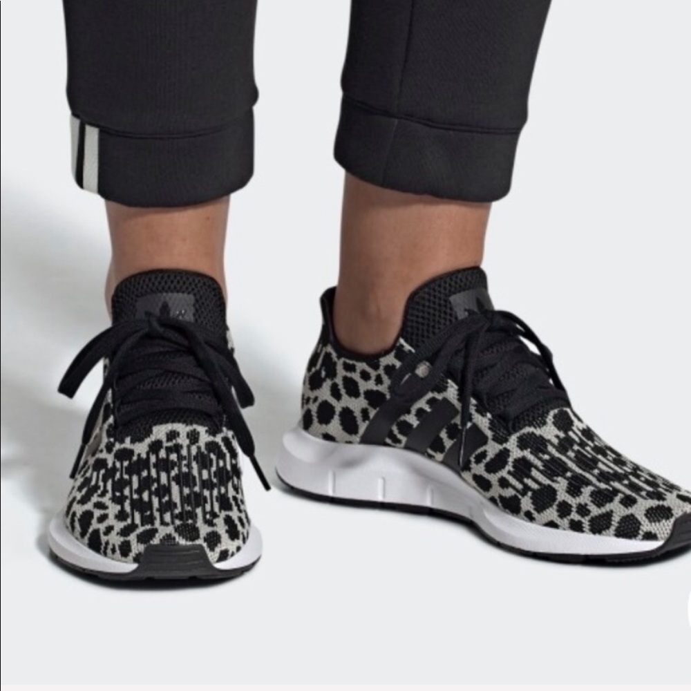 adidas RARE Swift Run White Black Shoe Leopard - Picture 3 of 9